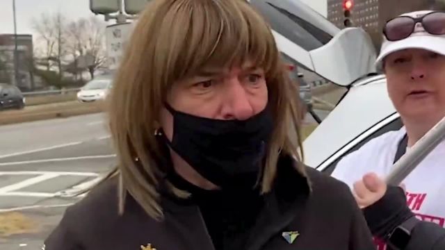 Rabid Pro-Big Pharma Nutjob Violently Attacks Women at Truth Freedom Health® Day Standout in Massachusetts